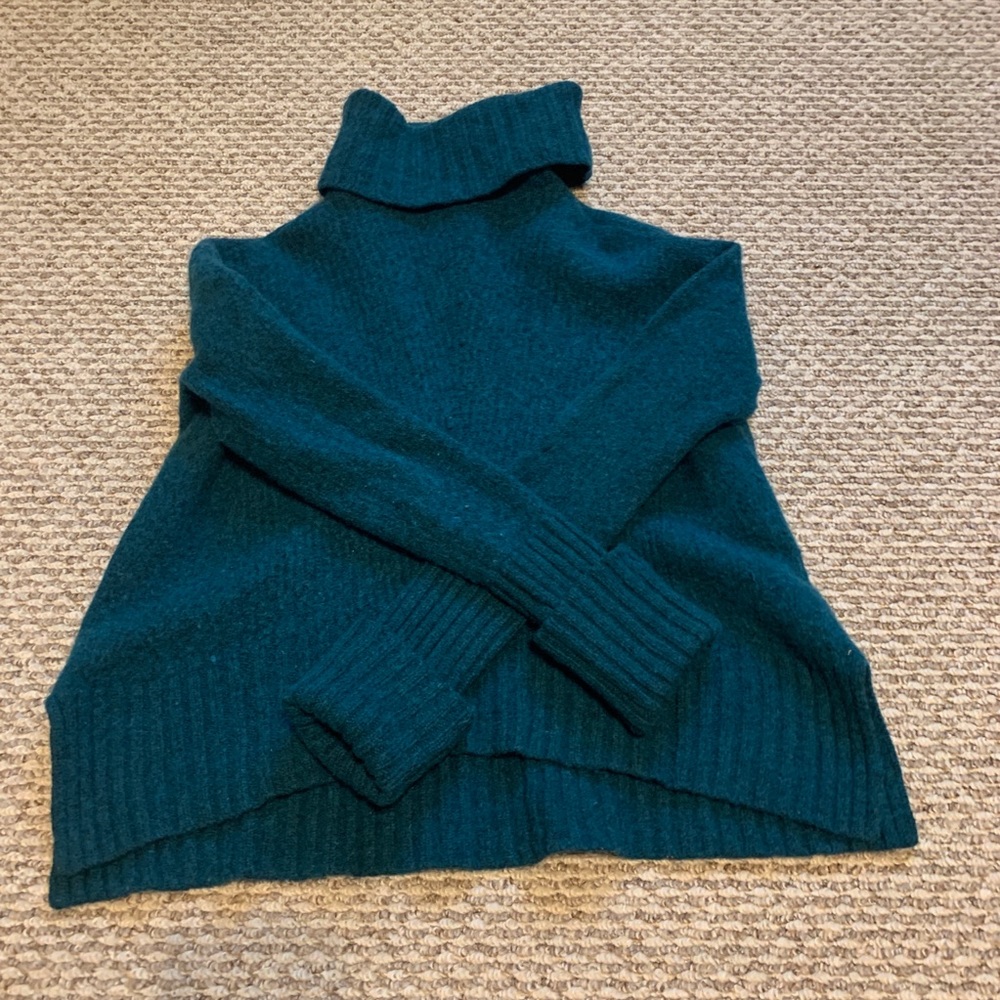 Anthropology turtle neck